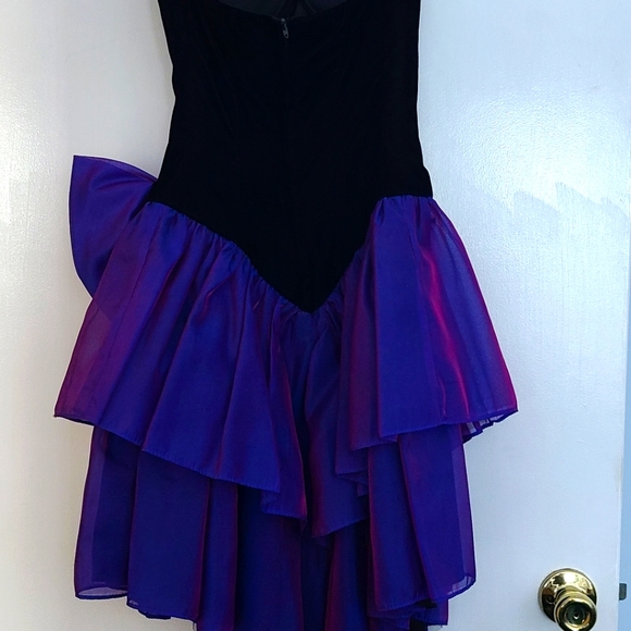 Strapless, velvet top, cocktail dress, Size 9-10, - Picture 2 of 2